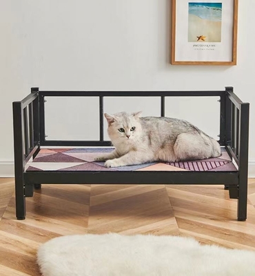 Draagbaar verhoogd huisdierbed met opvouwbaar stalen frame en ademend buitencomfort
