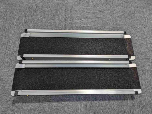 Contemporary Design Style Draagbare vouwbare rolstoelbalk met aluminiummateriaal