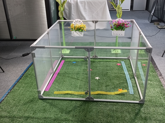 Indoor Outdoor Pet Playpen 8 panelen Draagbaar honden hek met hoge doorlaatbaarheid PC Board