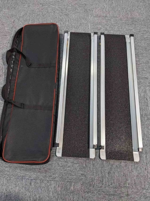 Persoonlijke aluminiumalloy ramp voor barrière-vrije rolstoel toegang mobiel en duurzaam