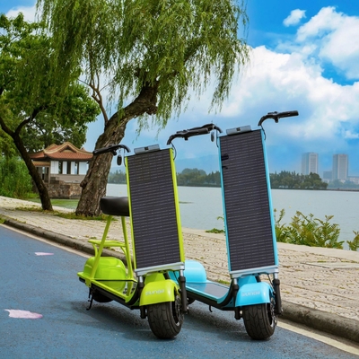 36V zonne scooter met slanke zonnepanelen en opvouwbaar ontwerp 35-70km bereik per oplaad