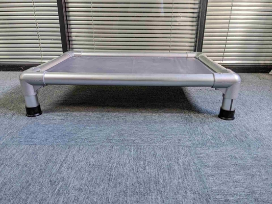Persoonlijke aluminium legering Mensen hond bed Handwas en menselijke grootte voor ultieme comfort