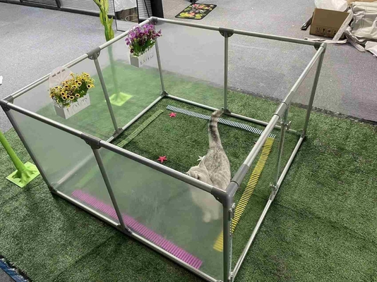 Gepersonaliseerde lichtgewicht draagbare dieren hek huisdier Playpen Cage met robuuste flexibiliteit
