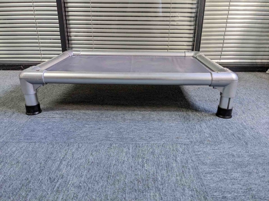 Custom logo geaccepteerd aluminium frame hondenbed voor grote honden gemakkelijk schoon te maken luxe ontwerp