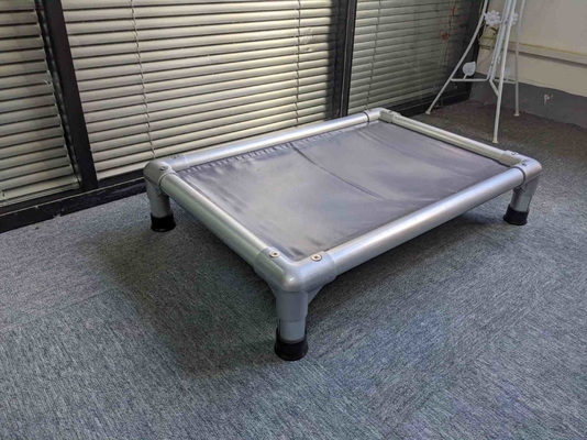 Custom logo geaccepteerd aluminium frame hondenbed voor grote honden gemakkelijk schoon te maken luxe ontwerp