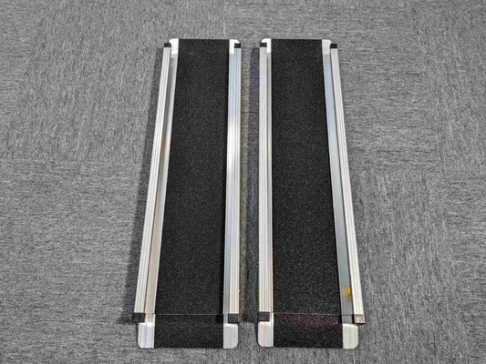 Ramp van aluminiumlegering voor barrièrevrije rolstoel
